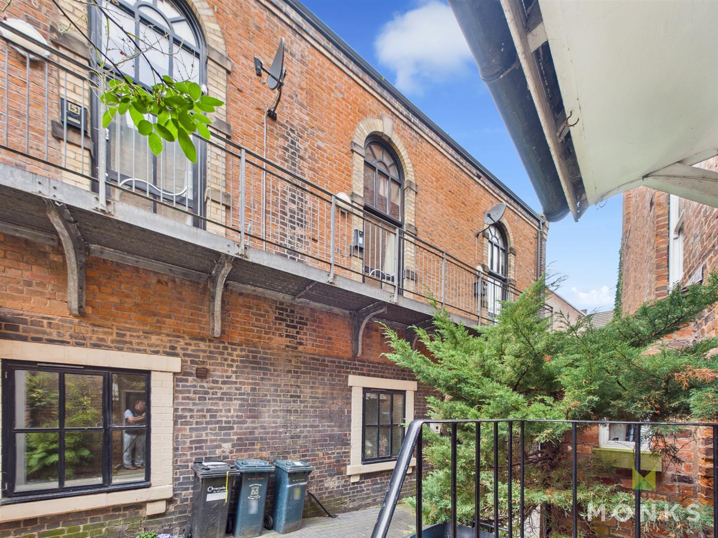 Apartment 6 Chapel Mews,, Shrewsbury, SY1 2BG For Sale